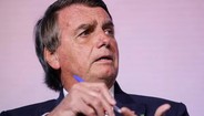 Bolsonaro sugere que Datafolha seja seguido por militares