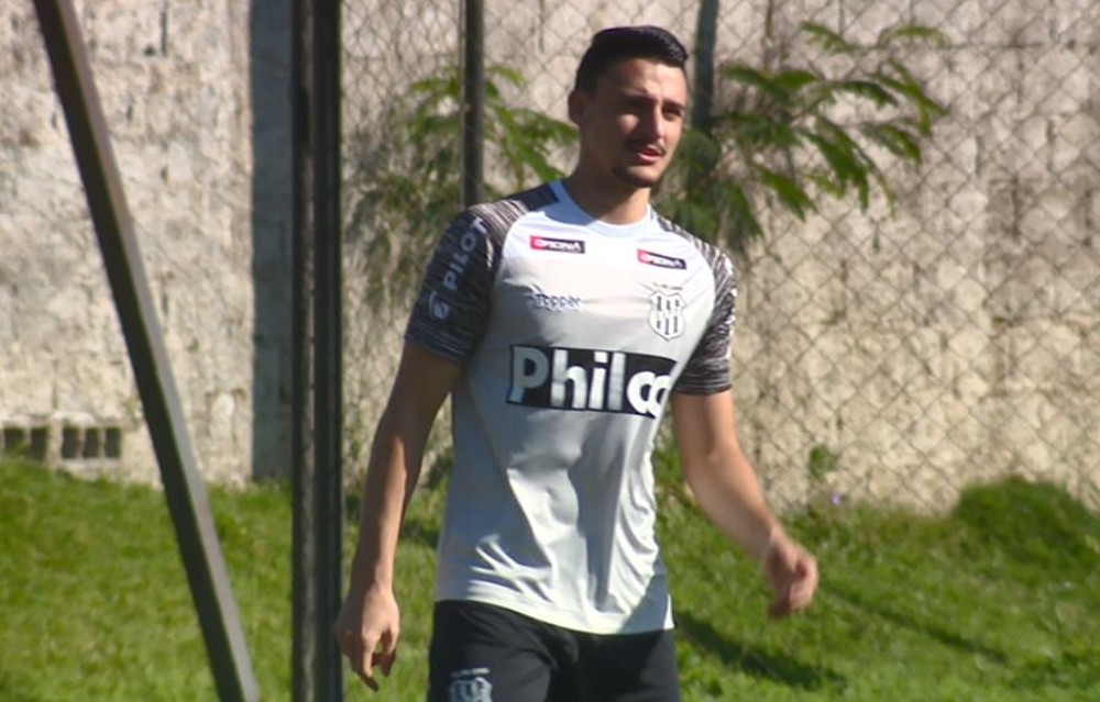 Mantuan é devolvido pela Ponte Preta e reintegrará elenco do Corinthians