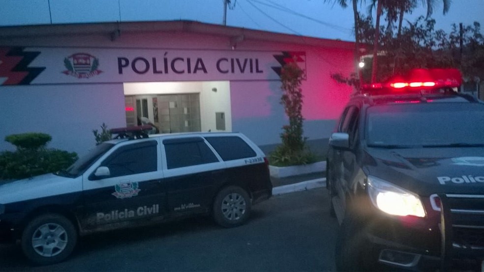 Operação Desvio Certo cumpriu mandados judiciais nesta terça-feira (6) (Foto: Cedida/Polícia Civil)