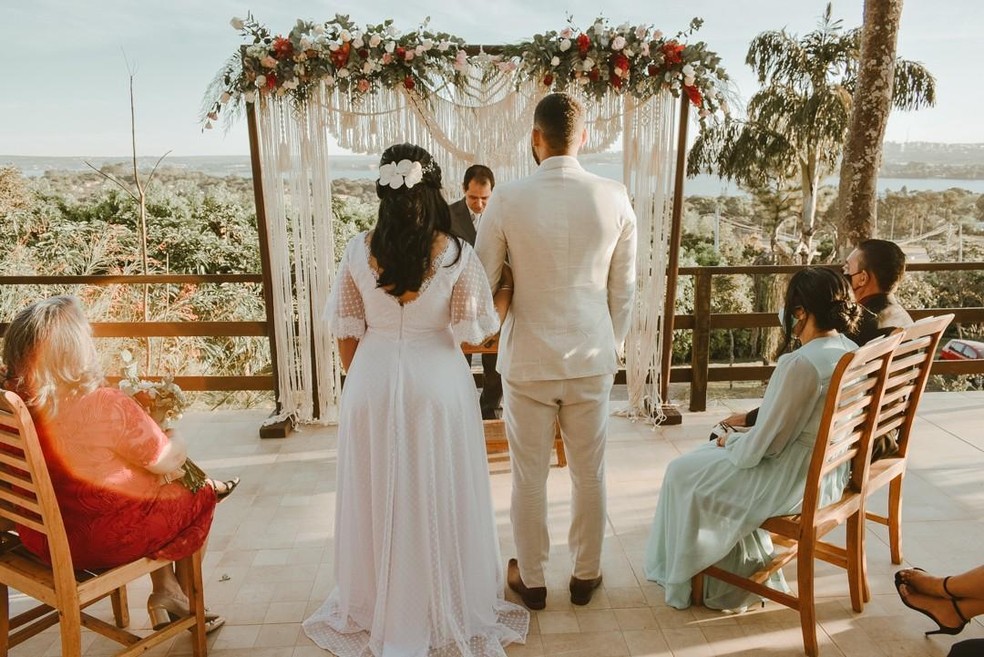 Festas de casamento foram autorizadas em São Vicente — Foto: Victor Corrêa 