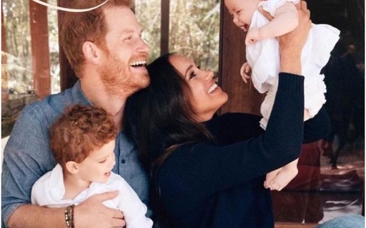 Entenda a polêmica dos títulos dos filhos de Harry e Meghan Markle na família real