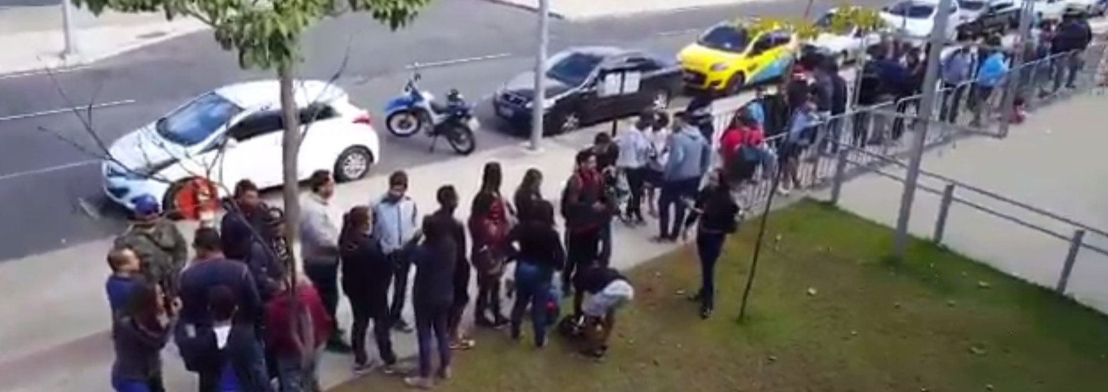 Por ingresso para 4ª feira, cruzeirense faz fila antes da abertura das bilheterias