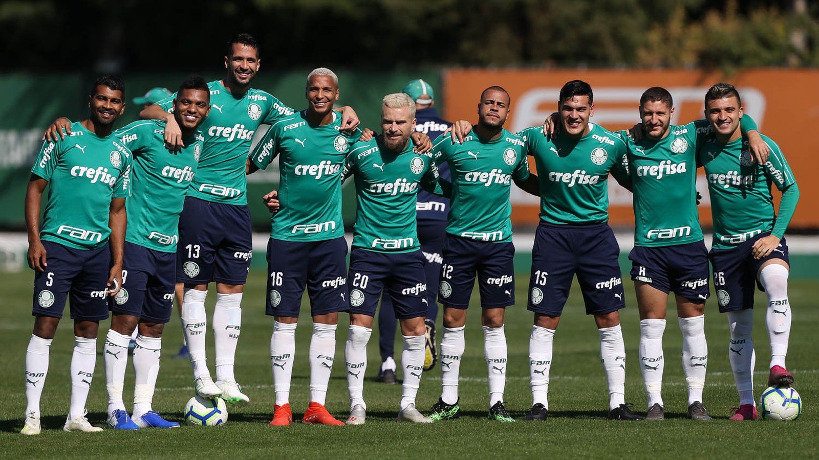 Palmeiras faz treino fechado para enfrentar o Bahia; veja a provável escalação para domingo