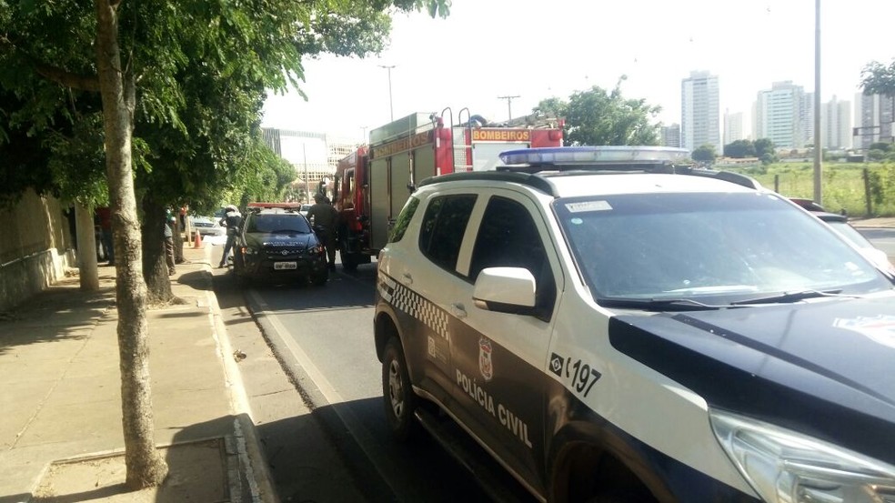 O Corpo de Bombeiros foi até o local para prestar socorro, mas vítima morreu no local (Foto: Brígida Motta/ TVCA)