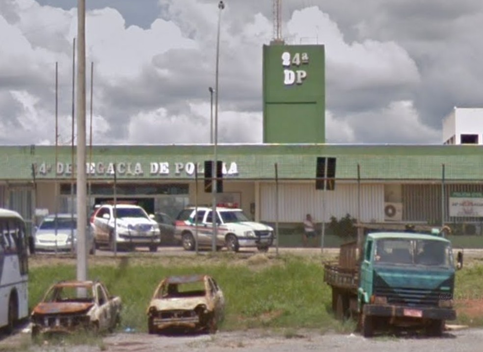 24ª Delegacia de Polícia, em Ceilândia, no DF — Foto: Reprodução/Google Maps