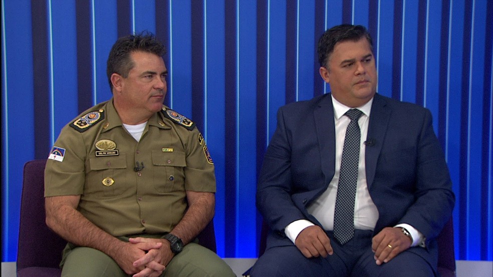 Comandante Vanildo Maranhão e delegado Joselito do Amaral falaram sobre a questão da violência em Pernambuco e combate ao crime (Foto: Reprodução/TV Globo)