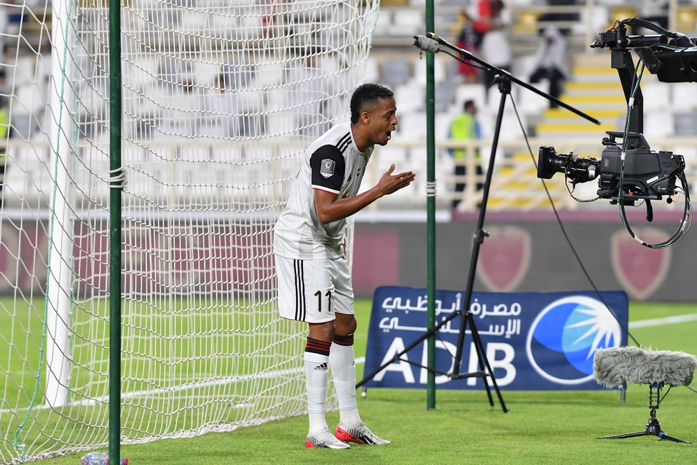 Keno comemora gol pelo Al Jazira — Foto: Divulgação/Al Jazira