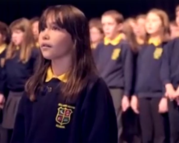 Kaylee Rodgers. de 10 anos, canta “Hallelujah” (Foto: Reprodução Facebook)