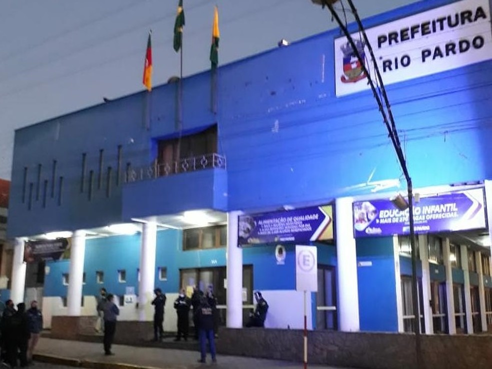 Operação investiga desvios de recursos públicos da saúde no RS ...