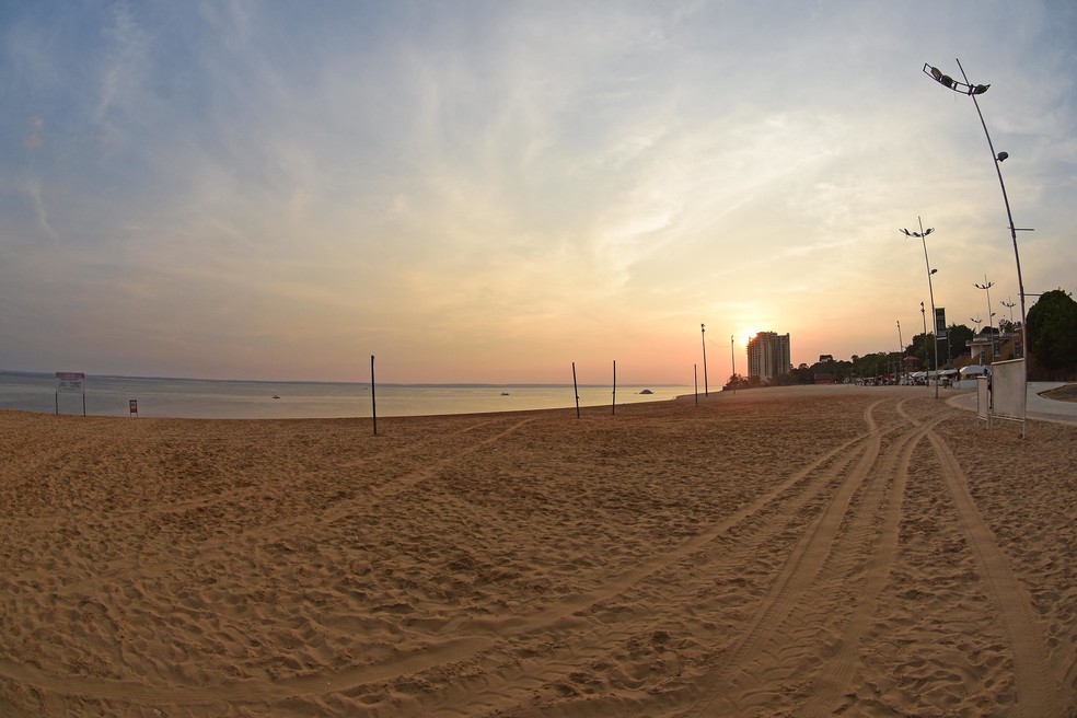 Praia de Ponta Negra, em Manaus — Foto: Ingrid Anne/Semcom
