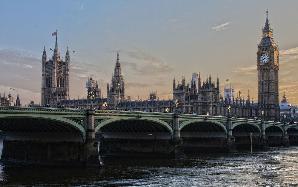Vista do Parlamento Britânico, em Londres (Foto: derwiki/Creative Commons)