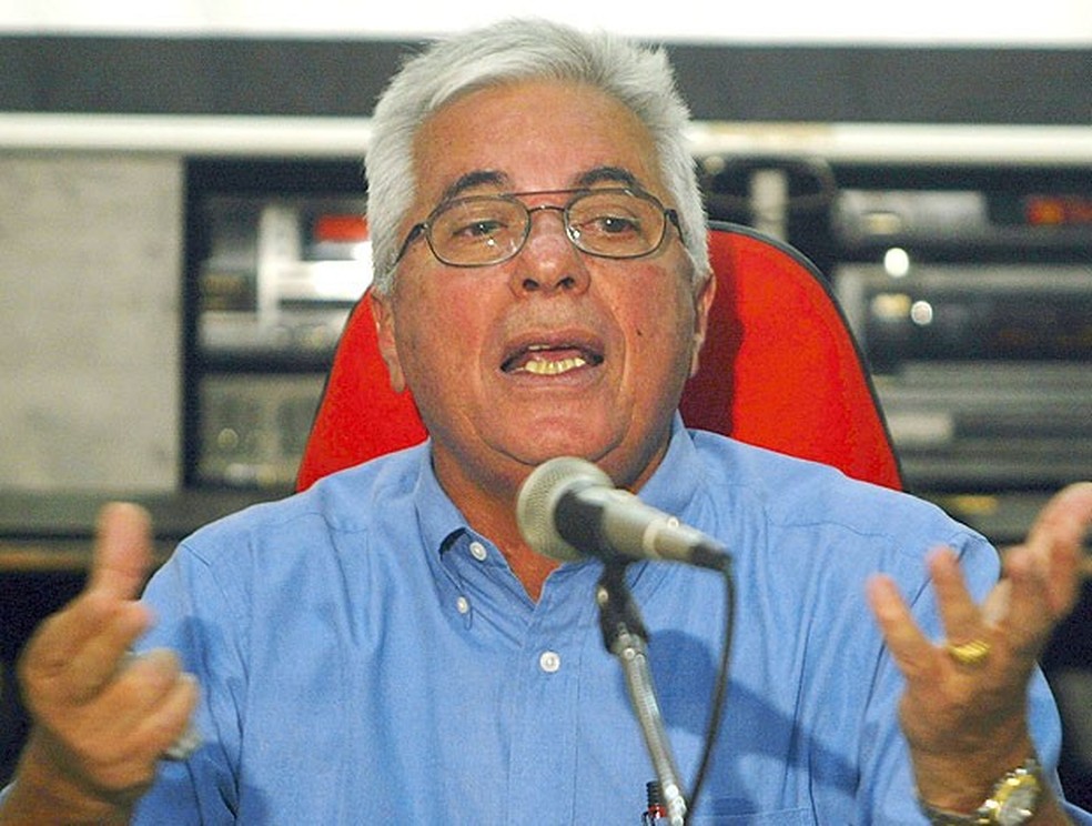 M&aacute;rcio Braga, em 2004, afirmou "acabou o dinheiro" ao falar da crise no Flamengo &mdash; Foto: Ag&ecirc;ncia O Globo