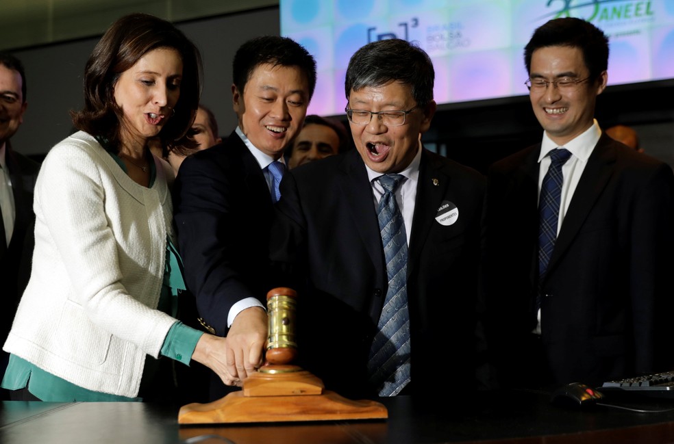 Chineses do Spic  levaram a usina de São Simão por R$ 7,8 bilhões em leilão nesta quarta-feira (27) (Foto: Reuters)