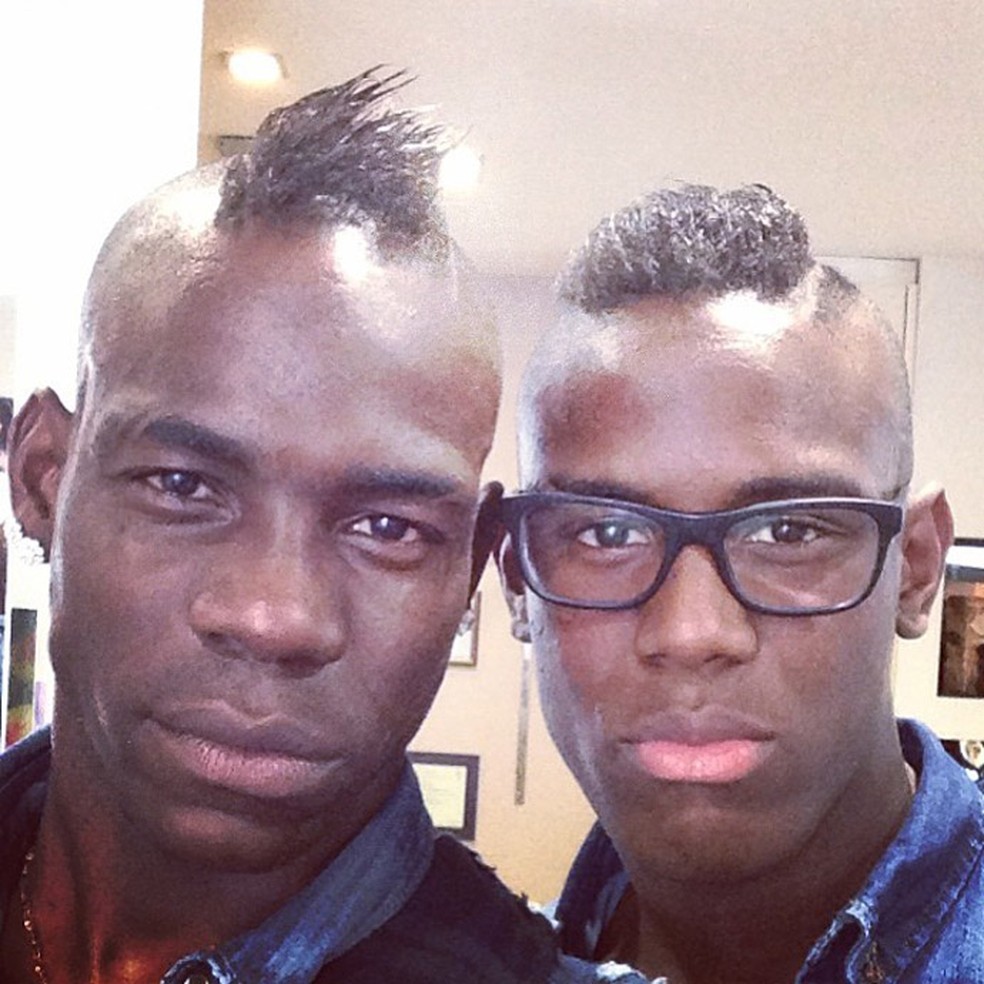 Balotelli e o Enock podem rumar juntos ao futebol brasileiro — Foto: Reprodução / Instagram