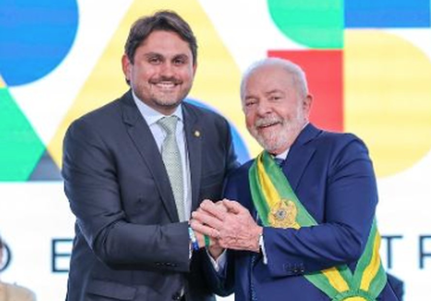Operação da PF envolvendo ministro das Comunicações pode atrasar reforma que acomodará o Centrão