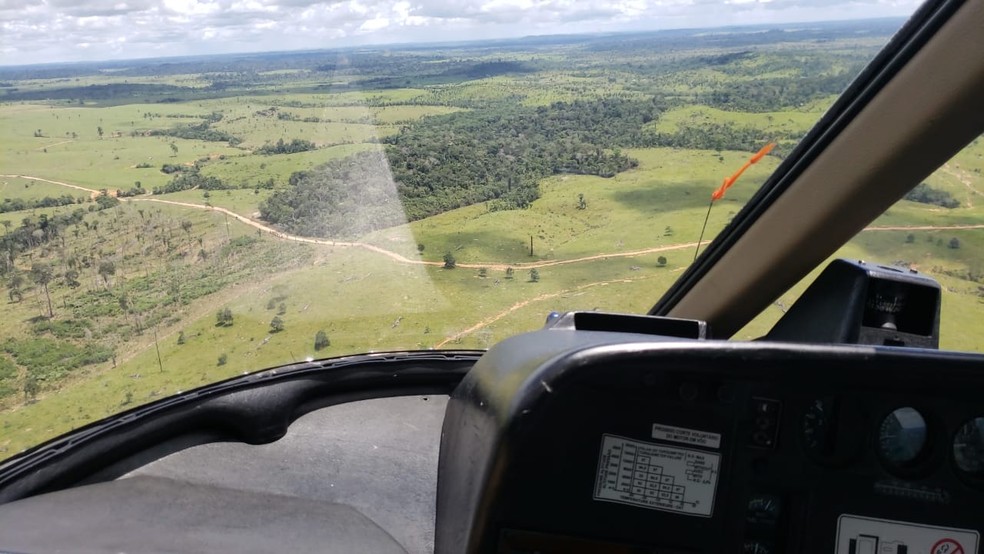 Sobrevoos foram realizados na área atingida pelo rompimento da barragem em Machadinho D'Oeste — Foto: Reprodução/Facebook