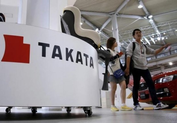 Display da Takata Corporation durante feira de automóveis em Tóquio (Foto: Toru Hanai/Reuters)