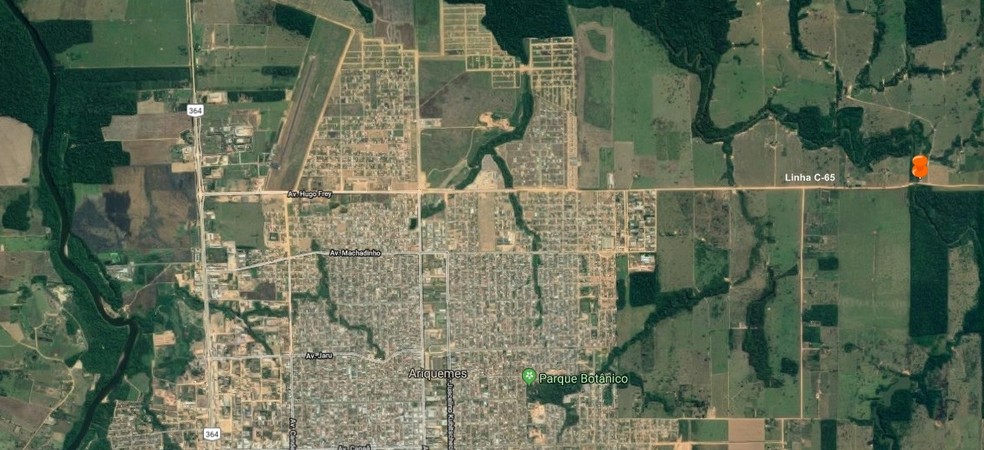 Moradores do outro lado da ponte precisam usar outra rota para chegar até Ariquemes — Foto: Google Maps/Reprodução