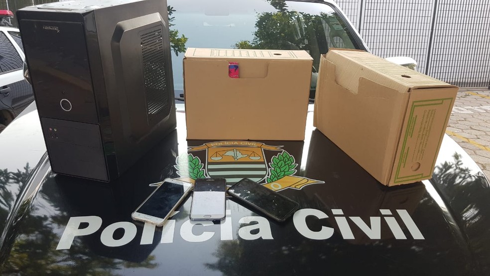 No Oeste Paulista, operação é realizada em Pacaembu, Florida Paulista e Dracena — Foto: Polícia Civil
