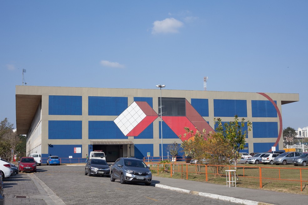 Braz Cubas promove ações que aproximam a comunidade local e esteve