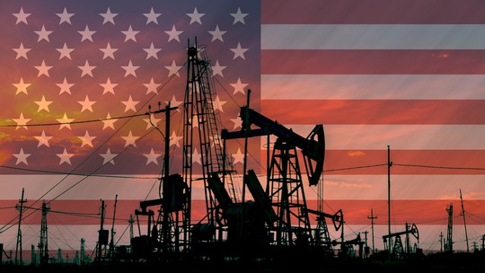 Petróleo fecha em alta impulsionado pelo PIB dos EUA