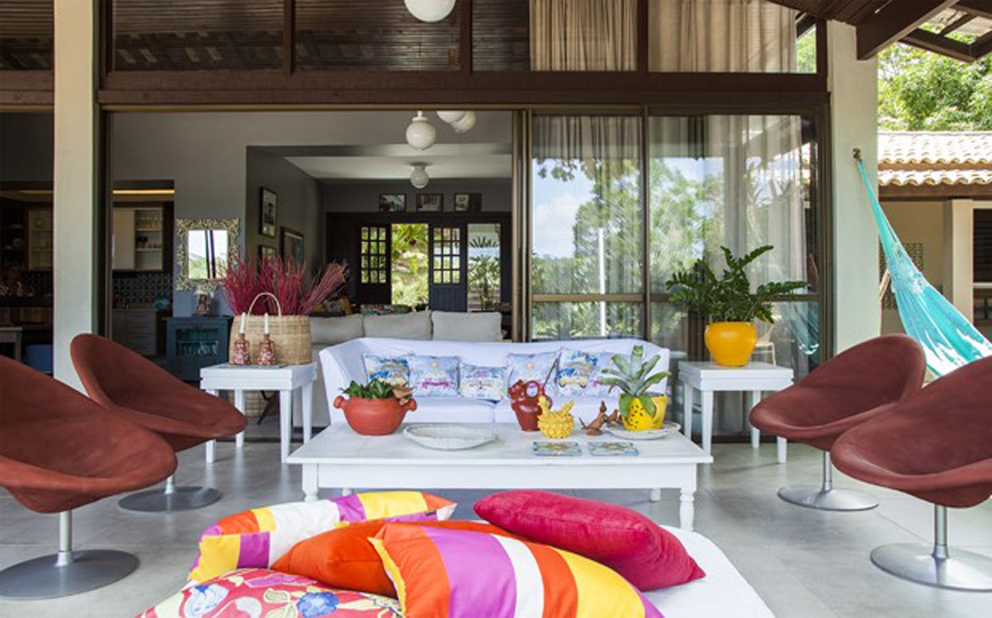 Decoração de casa de praia: 10 ambientes para relaxar (Foto: RAPHAEL BRIEST)