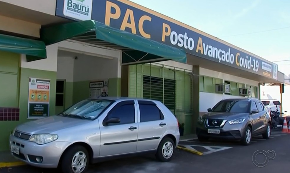 Prefeito de Bauru informou em coletiva que PAC vai receber 20 respiradores do governo estadual — Foto: TV TEM/Reprodução