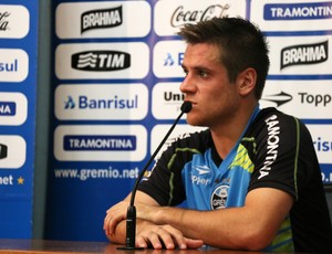 Grupo do Grêmio valoriza chegada de Fernandinho: Potencial indiscutível