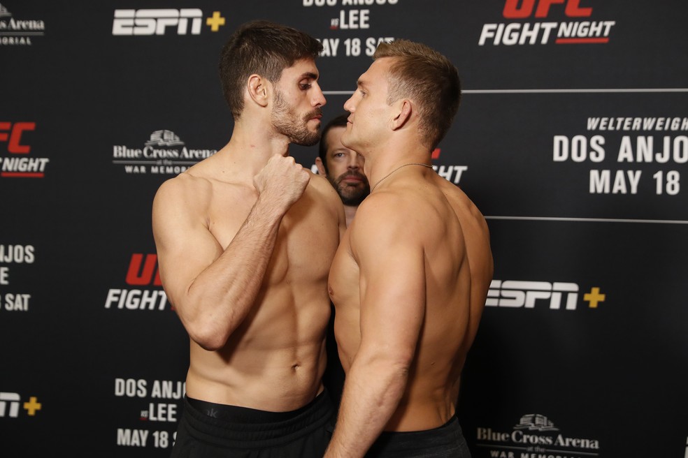 AntÃ´nio Cara de Sapato e Ian Heinisch tambÃ©m se encararam duramente na pesagem do UFC Greenville â?? Foto: Getty Images