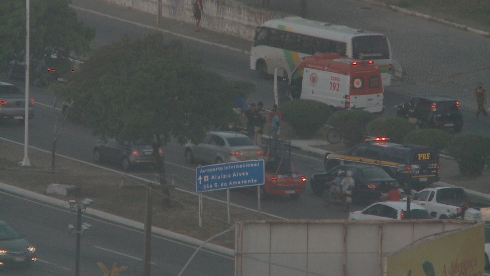 Acidente aconteceu na BR-101 em Natal — Foto: Reprodução/Inter TV Cabugi