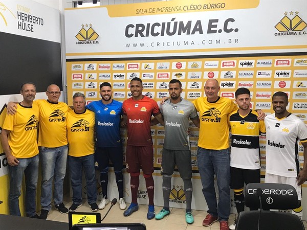 Com Marca Propria Criciuma Lanca Novos Uniformes Para Temporada 2020 Criciuma Ge