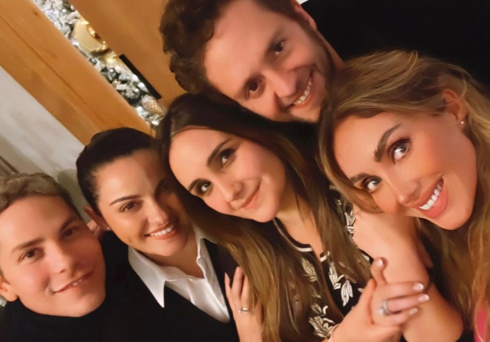 Christian Cha?vez, Maite Perroni, Dulce Maria, Christopher Uckermann e Anah&iacute; far&atilde;o turn&ecirc; mundial juntos como RBD &mdash; Foto: Reprodu&ccedil;&atilde;o/Instagram