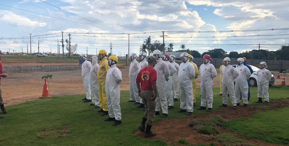 Bombeiros capacitados em Operações com Produtos Perigosos participarão da ação — Foto: Corpo de Bombeiros/Divulgação