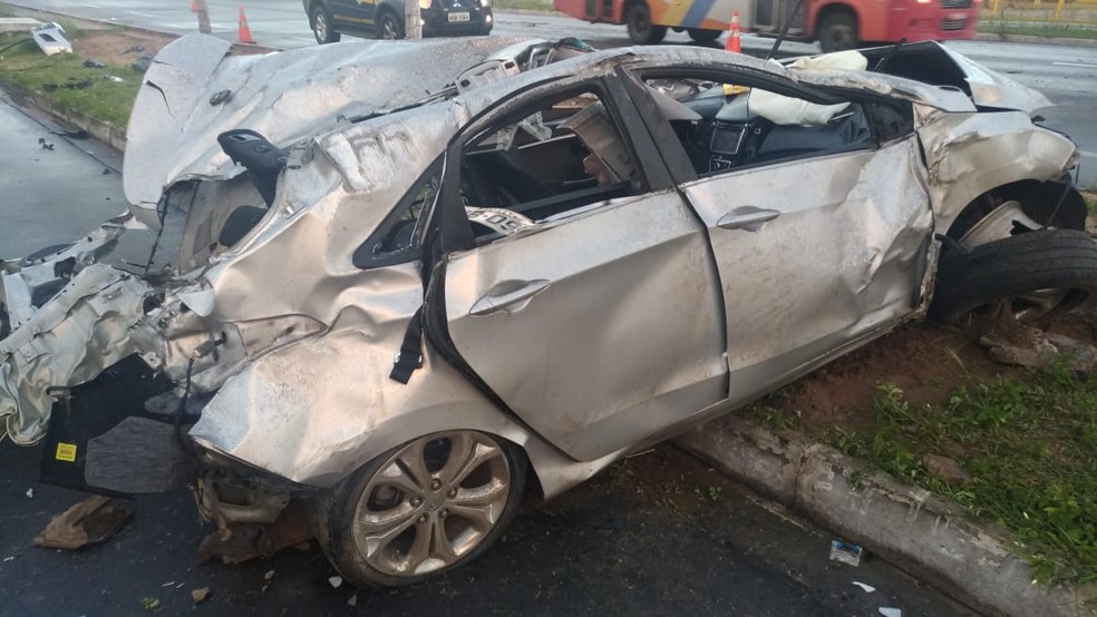 Ricardo Dantas Cortez seguia em direÃ§Ã£o a Parnamirim, quando perdeu o controle do veÃ­culo (Foto: DivulgaÃ§Ã£o/PRF)