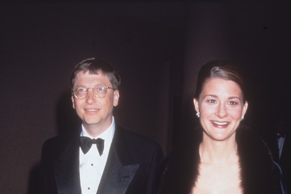 Bill Gates e Melinda em um evento em Nova York em 1998 (Foto: Getty Images)