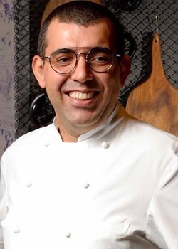 Jefferson Rueda é o chef d'A Casa do Porco (Foto: Reprodução/Instagram)