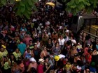 Carnaval de rua volta a levar foliões de Porto Alegre à Cidade Baixa