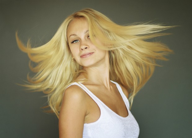 Descubra os benefícios do condicionador seco para o cabelo (Foto: Thinkstock)