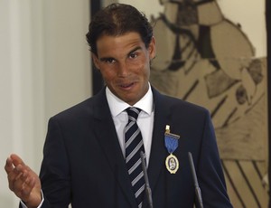Rafael Nadal Medalha de Ouro ao Mérito no Trabalho (Foto: Sergio Barrenechea/EFE)