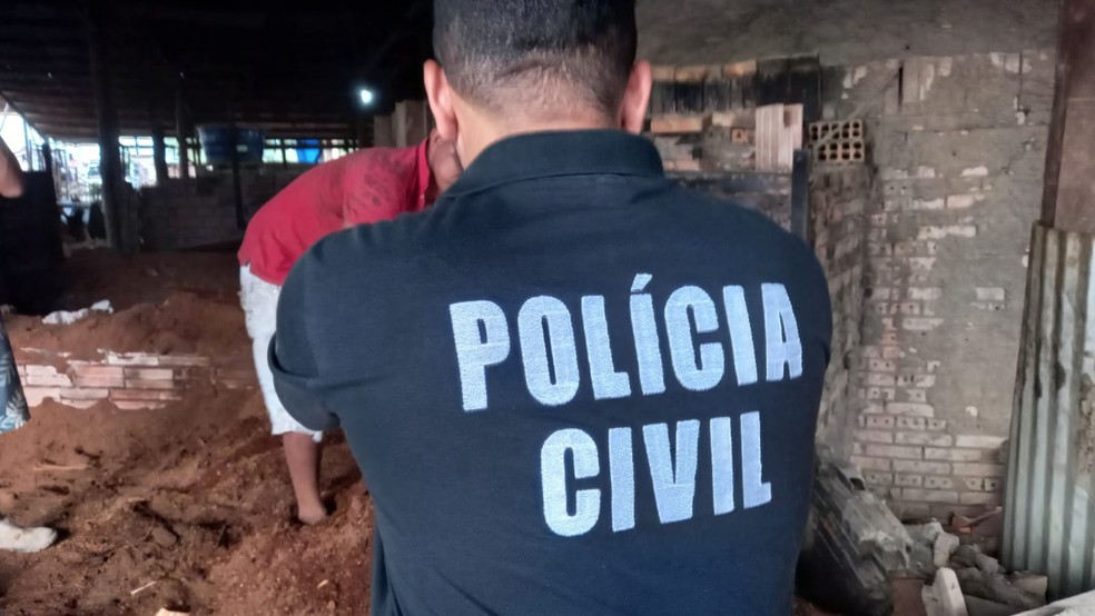 Polícia Civil incinerando droga apreendidas em Rurópolis — Foto: Polícia Civil / Divulgação