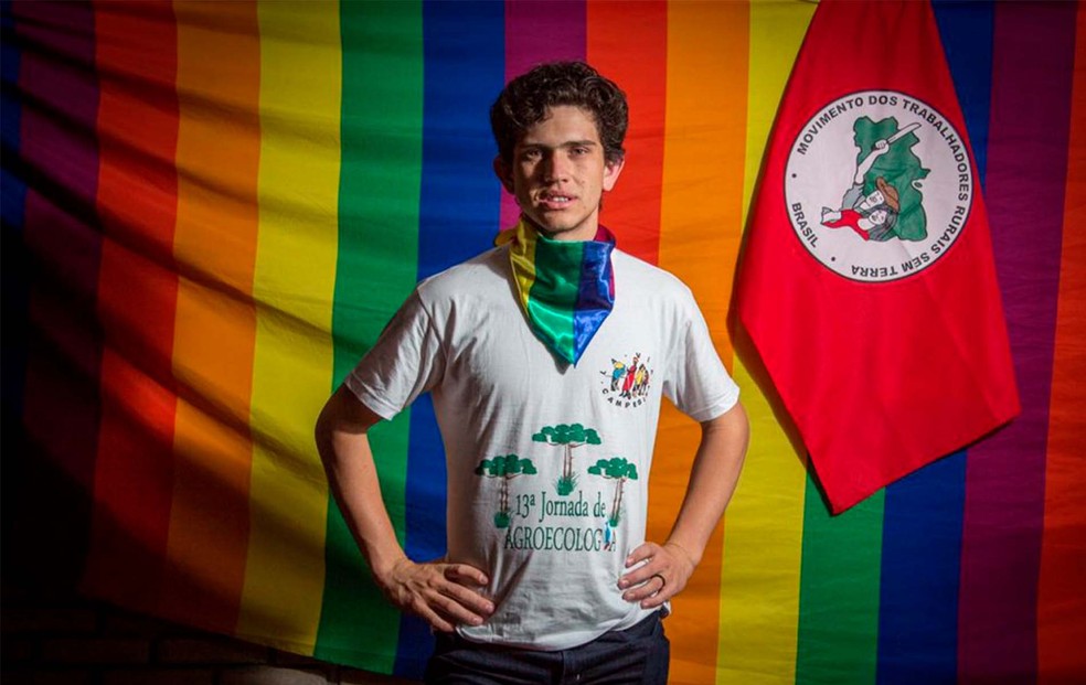 Lindolfo era homossexual e ativista ligado ao MST. — Foto: Divulgação/MST
