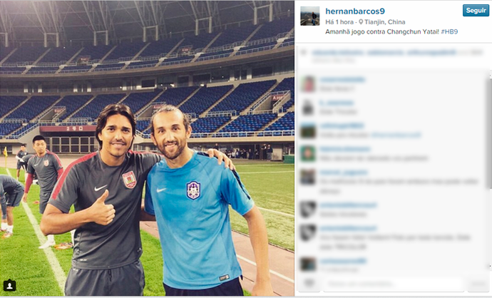 Na China, Barcos e Moreno revivem dupla no Grêmio em foto antes de jogo