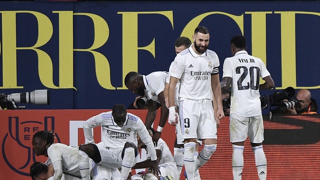 Champions: Real Madrid vence o Napoli de virada com gol de Vini Jr. -  Placar - O futebol sem barreiras para você