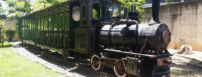 Locomotiva no Museu do Trem. Na terça-feira (02), 16 sinos de bronze foram roubados da instituição — Foto: Reprodução/SOS Patrimônio