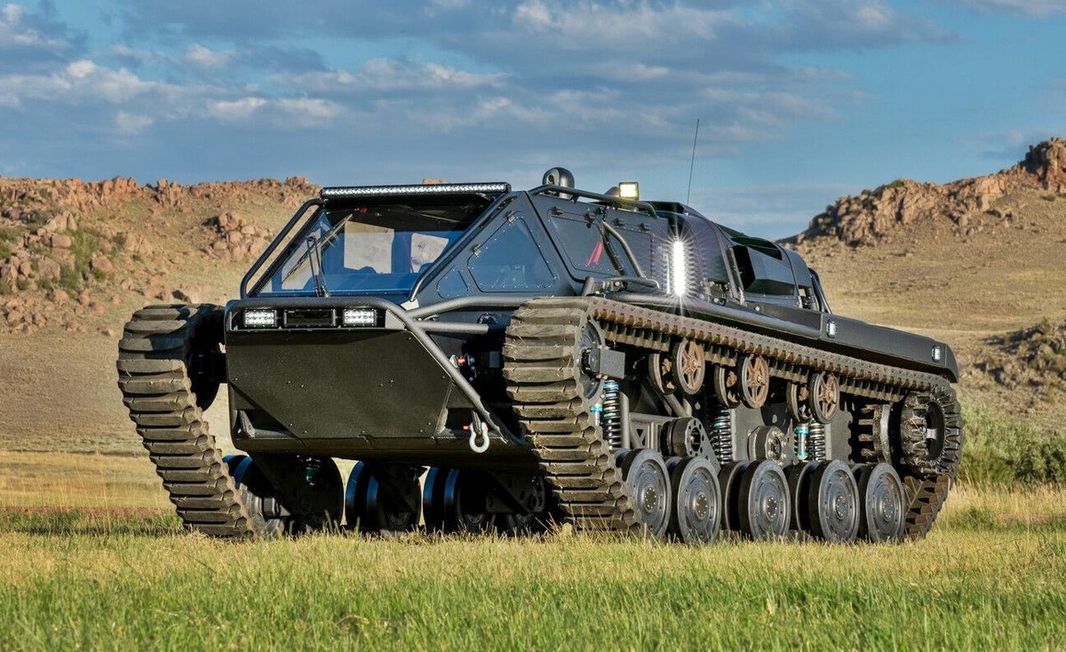 Tanque de guerra "familiar" custa R$ 3 milhões e é mais potente que um ...