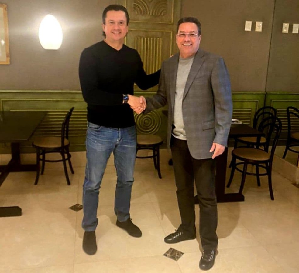 S&eacute;rgio Santos Rodrigues acertou volta de Luxemburgo ao Cruzeiro, ap&oacute;s encontro no RJ  &mdash; Foto: Divulga&ccedil;&atilde;o