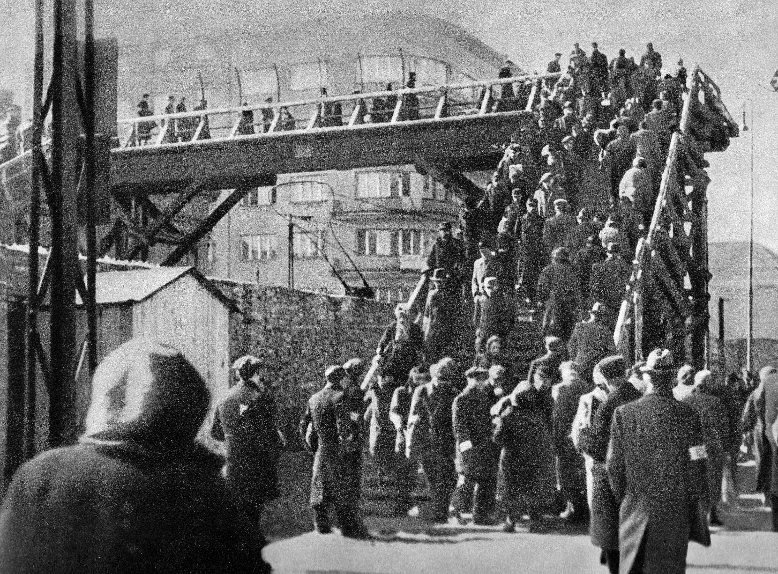 Pesquisadores descobriram que judeus do Gueto de Varsóvia agiram juntos para conter epidemia de Tifo (Foto: Wikimedia Commons)