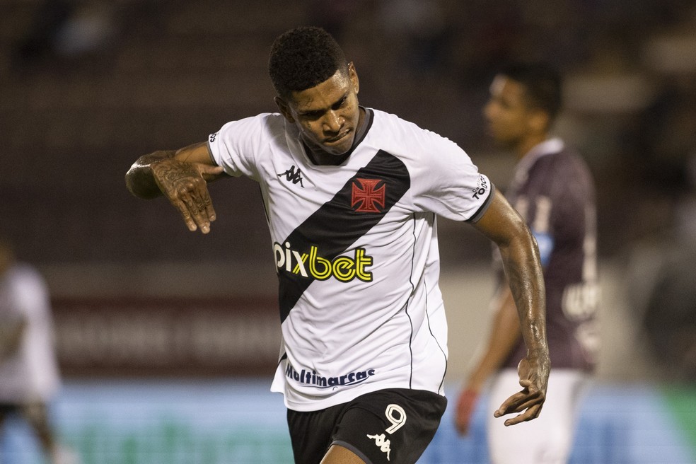 Raniel em Ferroviária x Vasco — Foto: Diogo Reis/AGIF