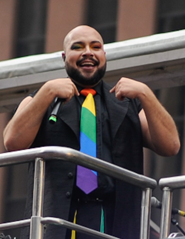 Tiago Abravanel na Parada do Orgulho LGBT+ (Foto: Eduardo Martins/AgNews)