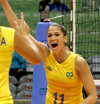 Érika Coimbra na Seleção de vôlei (Foto: AFP)